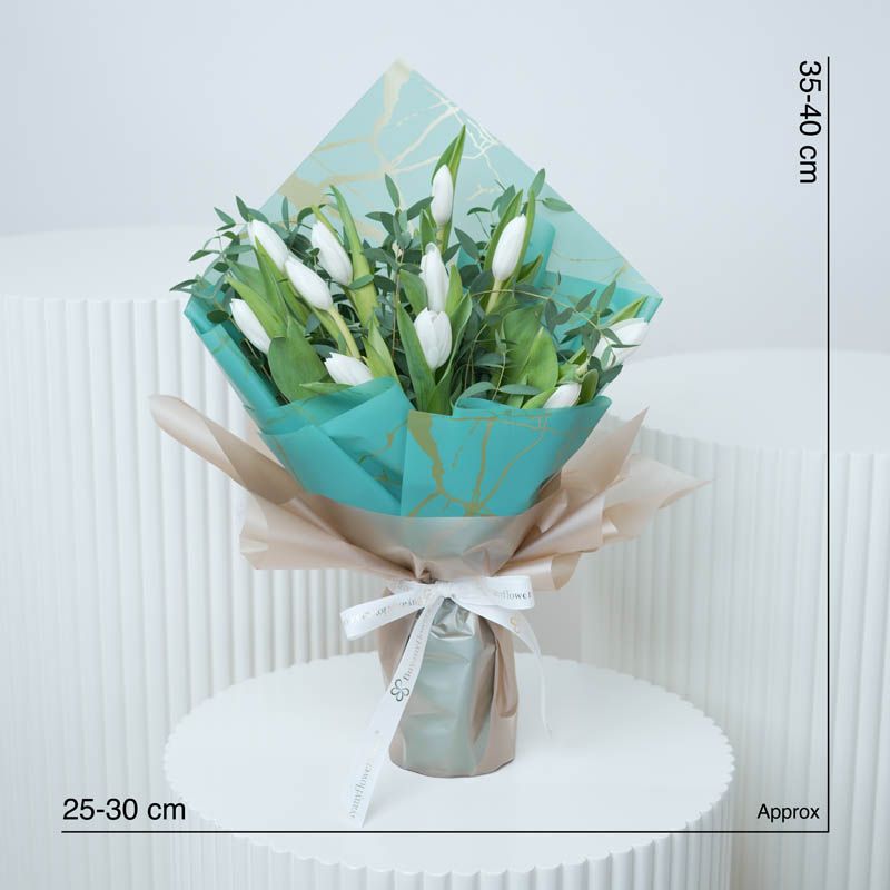 White Beauty 11 Tulips Bouquet thumbnail 4