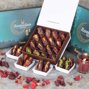 ramadan-stuffed-dates-by-sweecho-16-pcs-green_1.webp