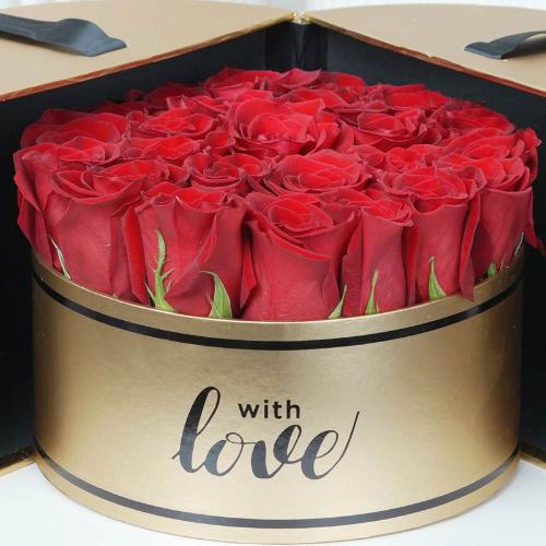 Golden Memories Red Roses Love Box - Flowers gift from Buy Any Flowers Dubai in Al Quoz Industrial Area 4, Dubai, UAE - image 3
