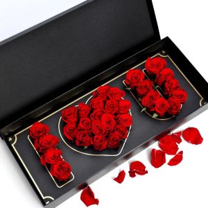 i-love-you-red-roses-black-box_1.webp