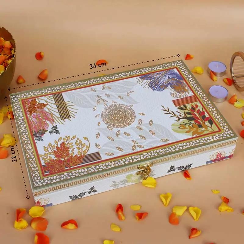 Festive Savory and Sweet Gift Box thumbnail 3