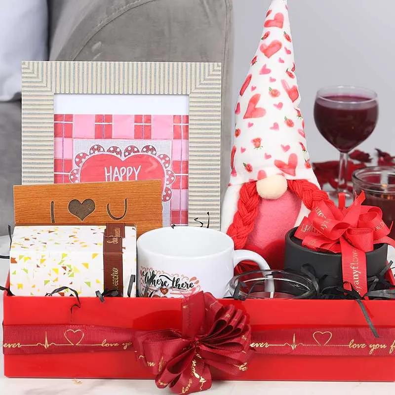 Moments Valentine Gift Hamper thumbnail 3