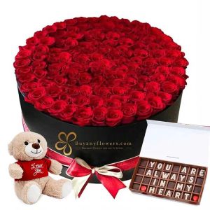valentinegrandredrosesloveboxtrio_a2165f.webp