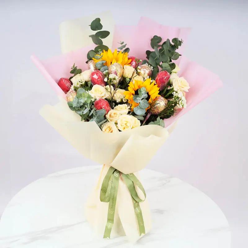 easter-11-chocolate-eggs-and-flower-bouquet_1.webp