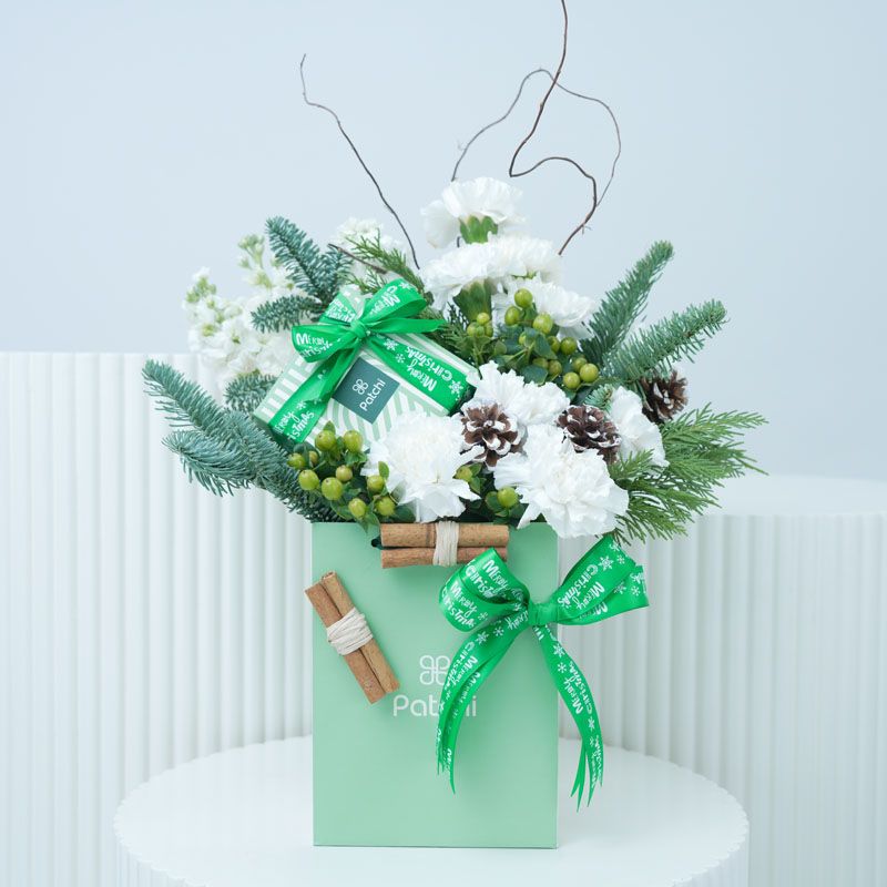 Christmas Winter Flower Patchi Arrangement 1