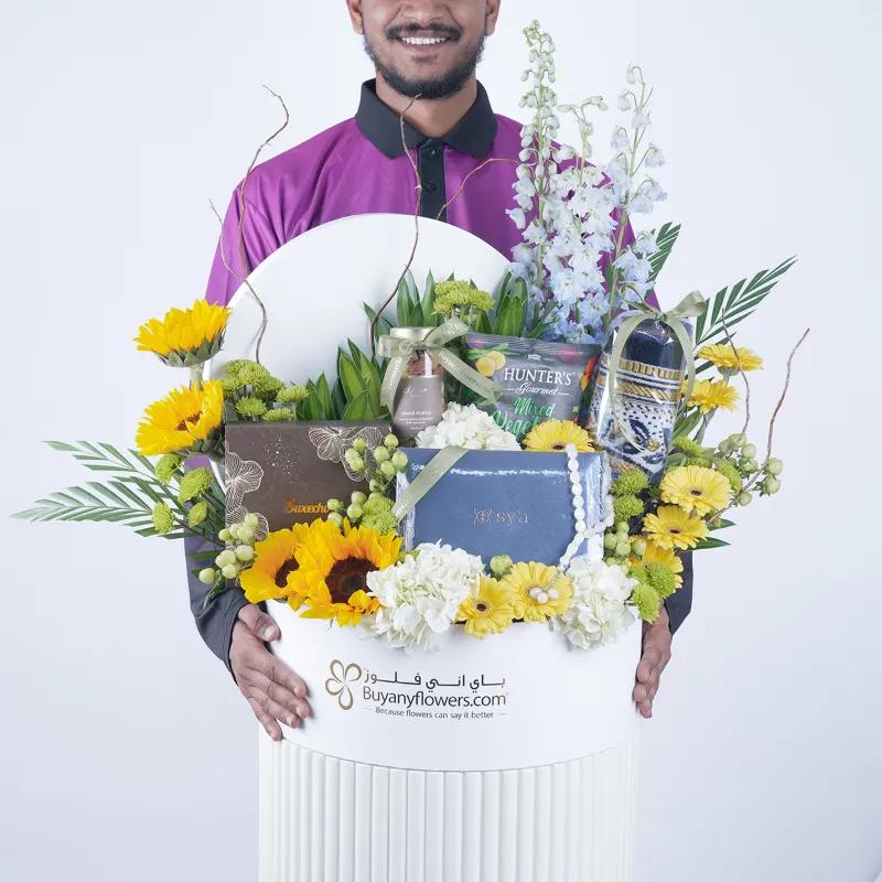 Rayyan Barakah Grand Ramadan Hamper - Gifts gift from Buy Any Flowers Dubai in Al Quoz Industrial Area 4, Dubai, UAE - image 2