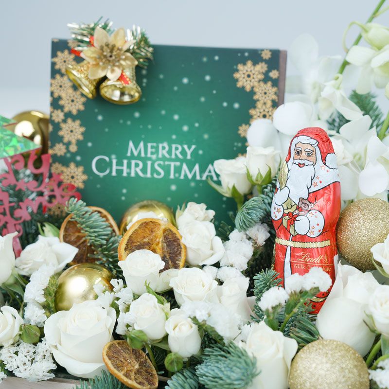 Golden Moment Christmas Flowers and Chocolate thumbnail 3