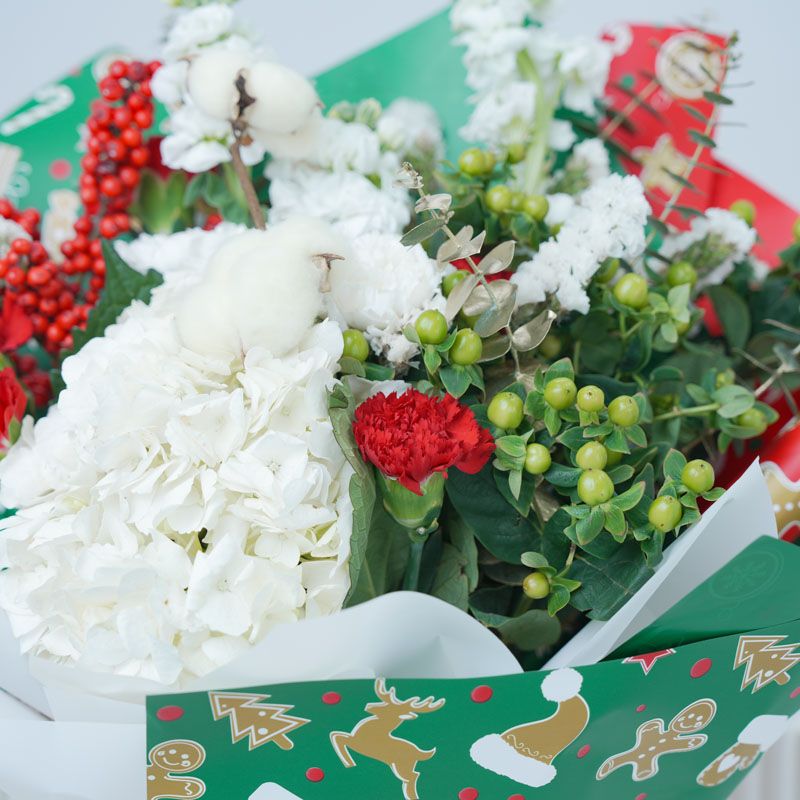 Christmas Celebration Flower Bouquet thumbnail 3