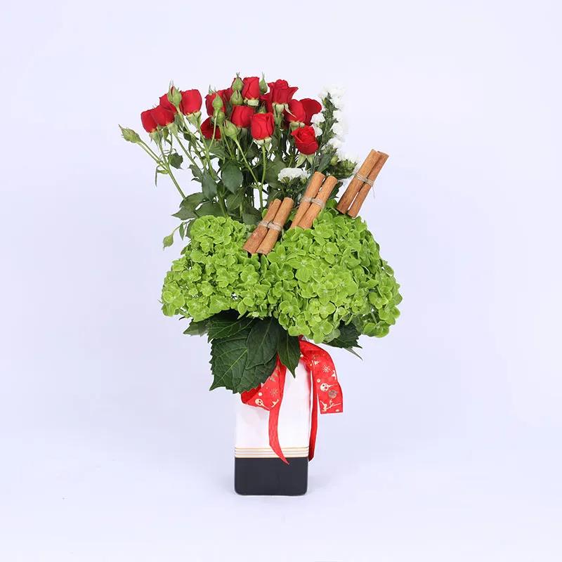 Christmas Jolly Flower Vase in Dubai