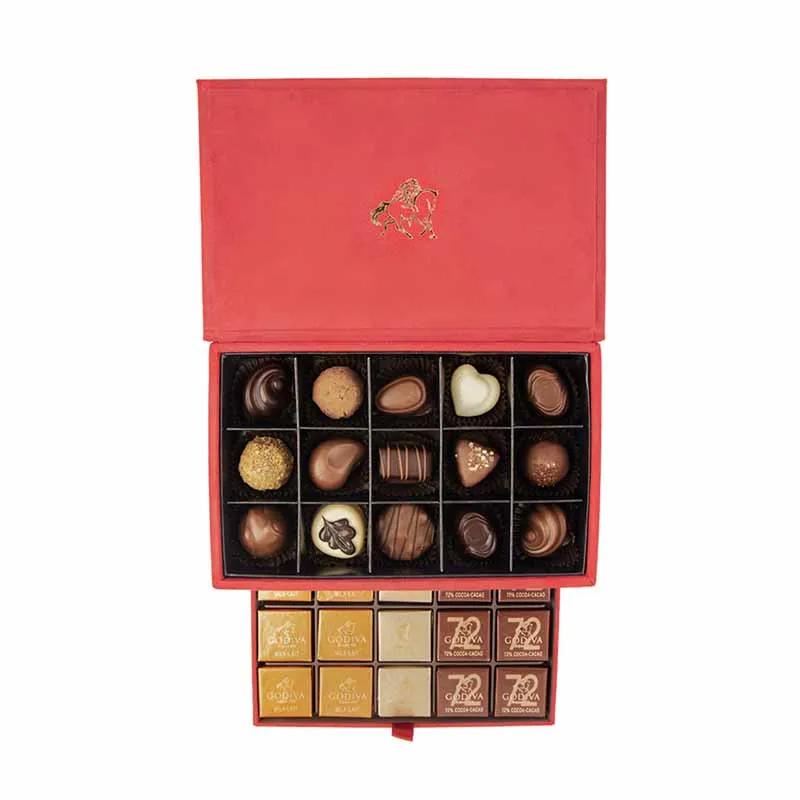 Godiva Royal Gift Box Small Red thumbnail 2