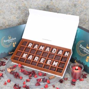 ramadan-kareem-chocolates-by-sweecho_1.webp