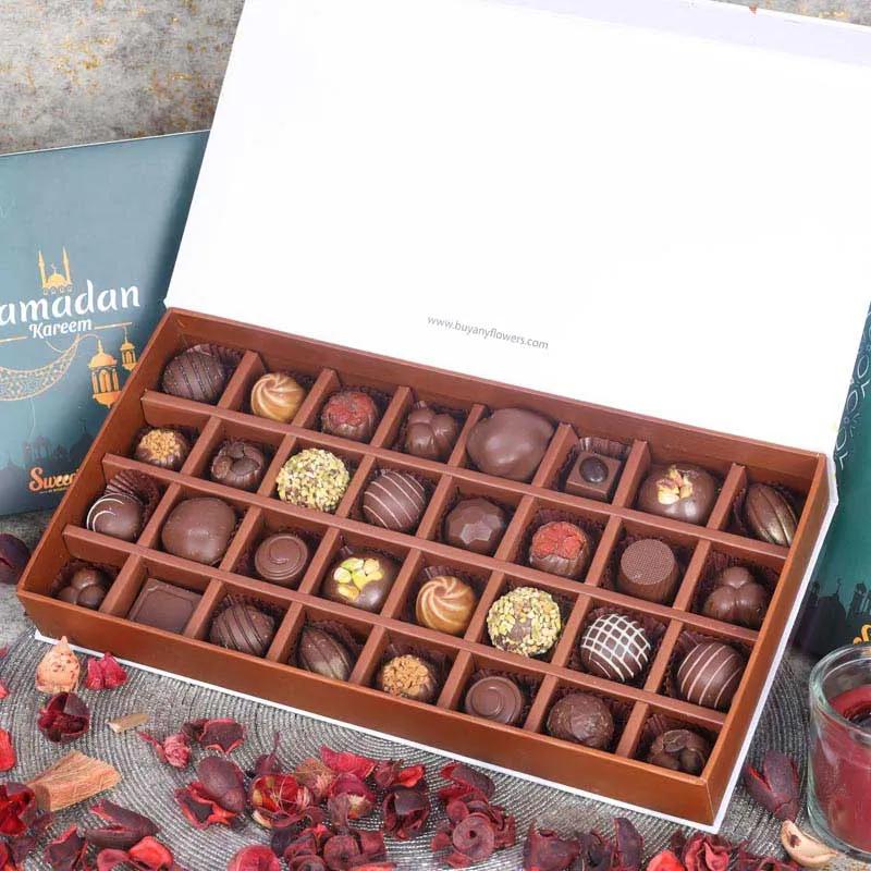 Ramadan Premium Chocolates By Sweecho 32 Pcs Green - Chocolates gift from Buy Any Flowers Dubai in Al Quoz Industrial Area 4, Dubai, UAE - image 2