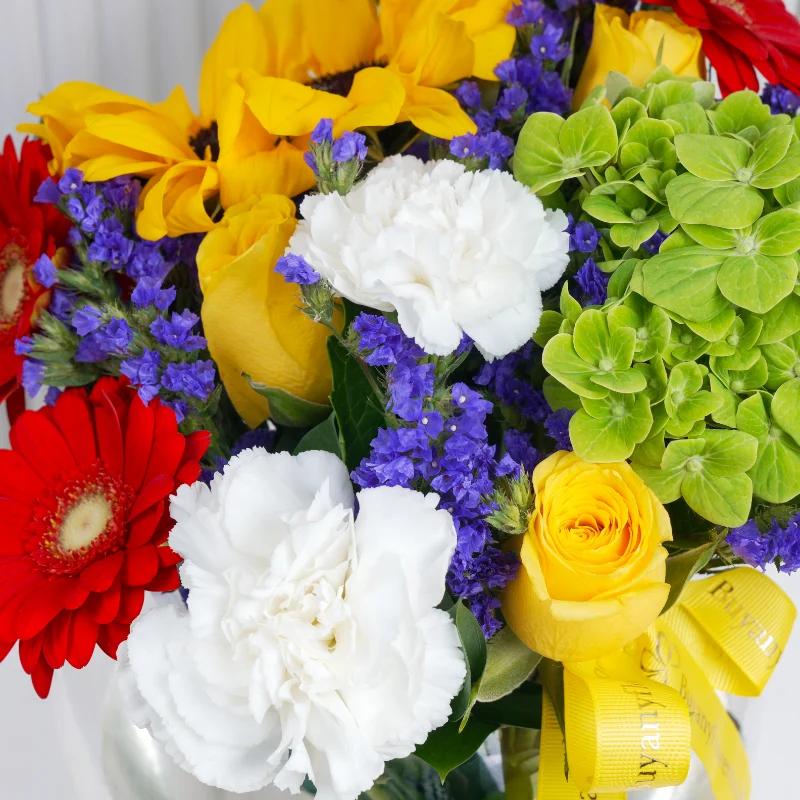 Wishes Mix Flowers in Fish Bowl - Flowers gift from Buy Any Flowers Dubai in Al Quoz Industrial Area 4, Dubai, UAE - image 2