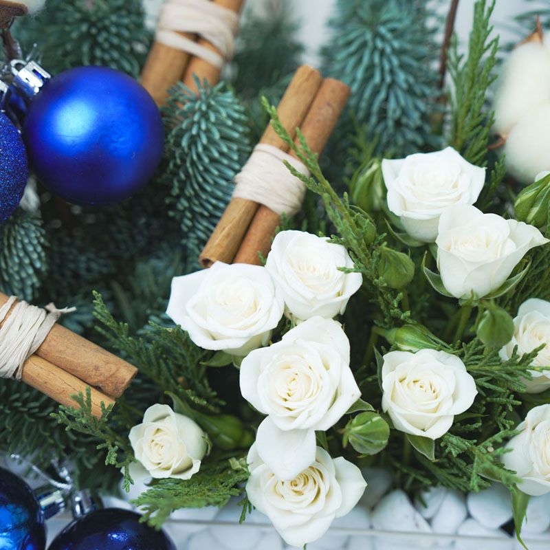 Holiday Wishes Arrangement thumbnail 3