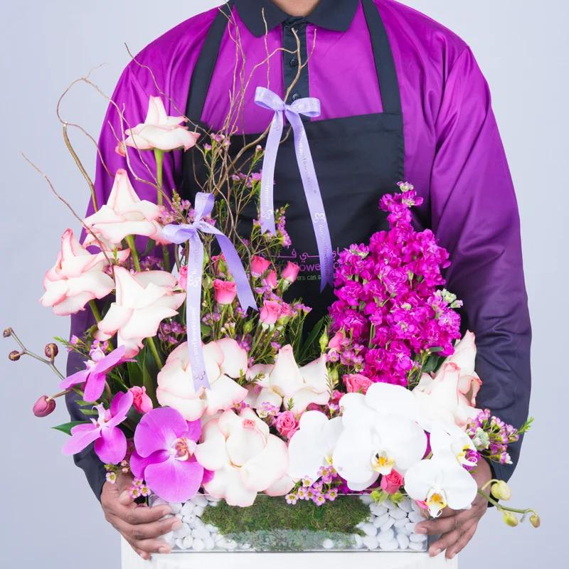 Blush Garden Flower Tray - Flowers gift from Buy Any Flowers Dubai in Al Quoz Industrial Area 4, Dubai, UAE - image 3