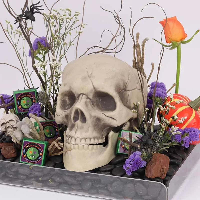 Head on the Tray Arrangement thumbnail 3