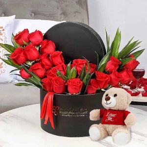 mylovebox25redrosesandiloveyouteddy_e97026.webp