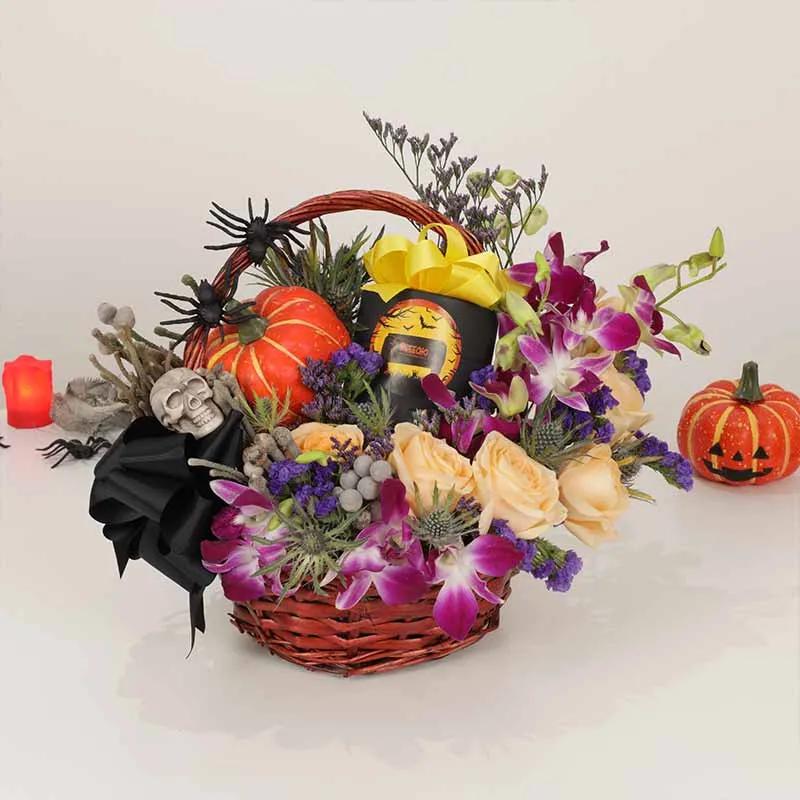 halloween-floral-hamper-basket_1.webp
