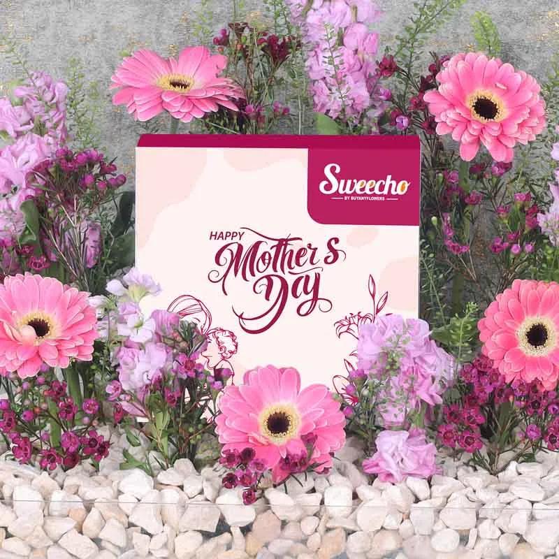 Mothers Day Flower and Chocolate Arrangement thumbnail 2