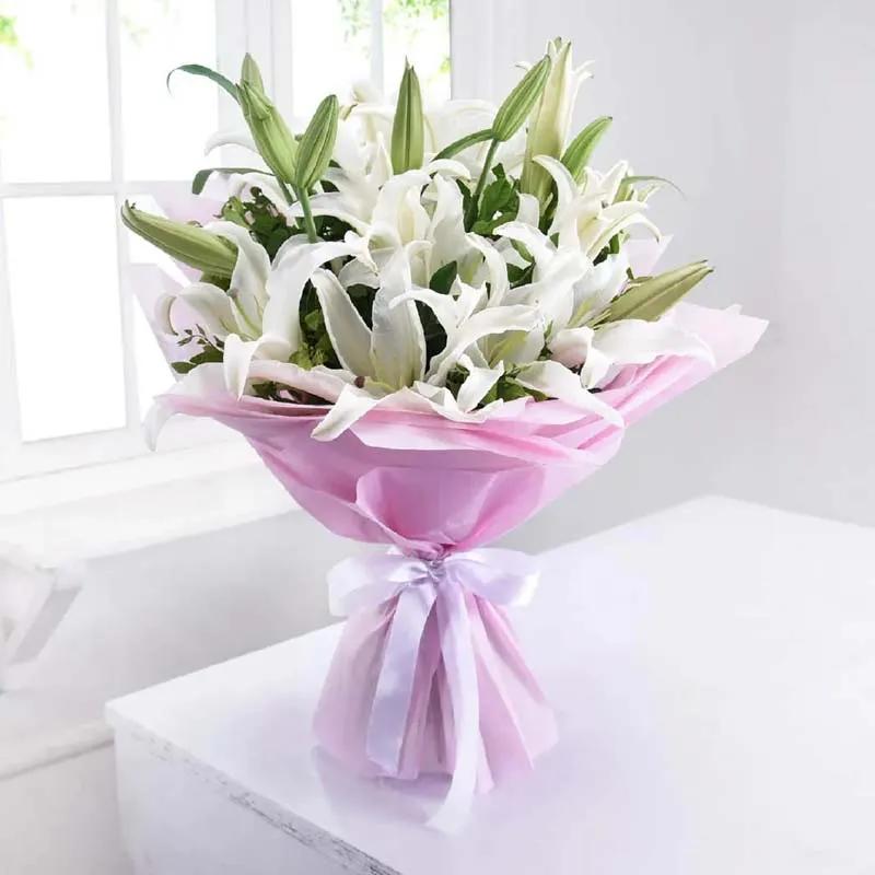 White Lilies Bunch with Black Forest Cake thumbnail 2