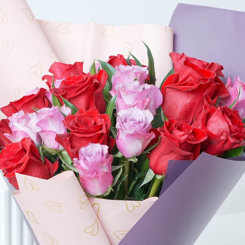 My Queen 21 Roses Bouquet thumbnail 3