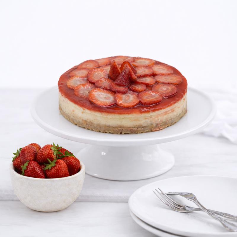 Delicious Strawberry Cheesecake 4 Portion in Dubai