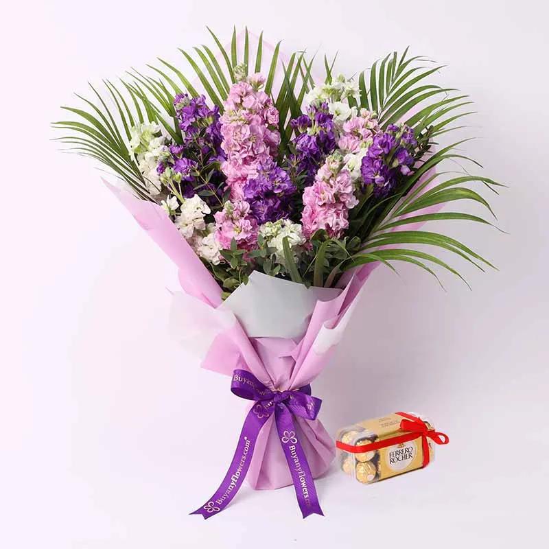 standalone-beauty-15-stock-flowers-with-ferrero-rocher_1.webp
