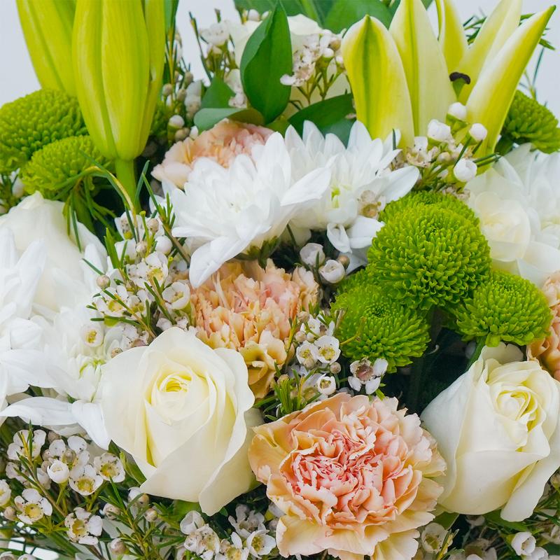 Peach and White Flowers Vase - Flowers gift from Buy Any Flowers Dubai in Al Quoz Industrial Area 4, Dubai, UAE - image 2