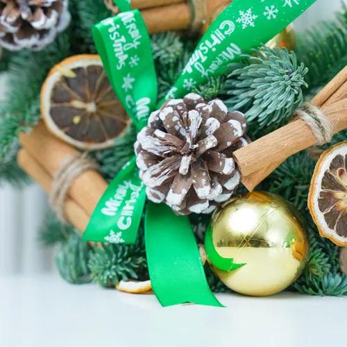 Holy Christmas Wreath thumbnail 2