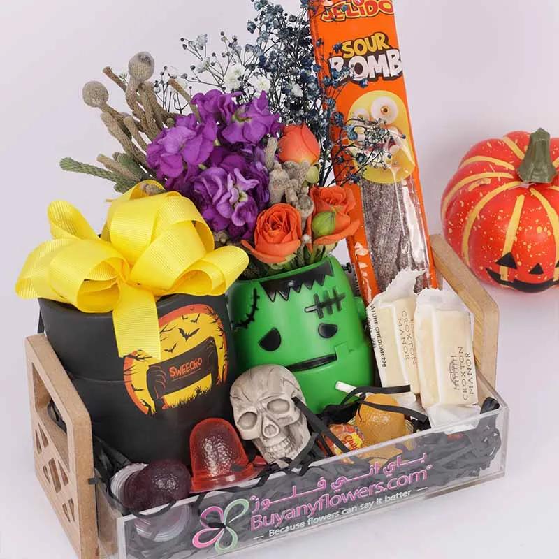 Halloween Greetings Gift Tray thumbnail 3