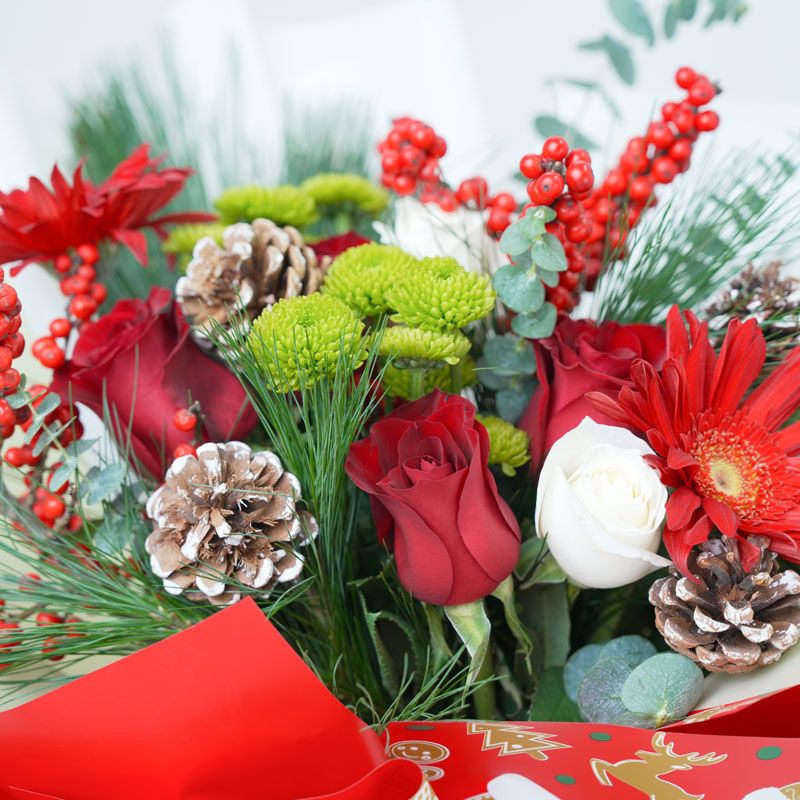 Christmas Wishes Flower Bouquet - Flowers gift from Buy Any Flowers Dubai in Al Quoz Industrial Area 4, Dubai, UAE - image 3