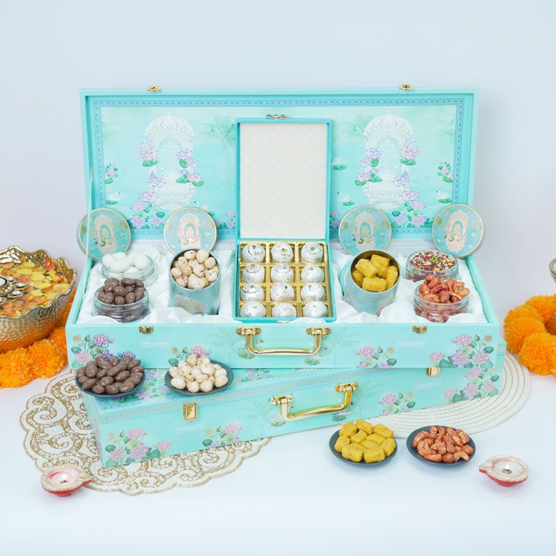 Premium Diwali Gifting Box with Dry Fruits, Chocolates & Sweets 1
