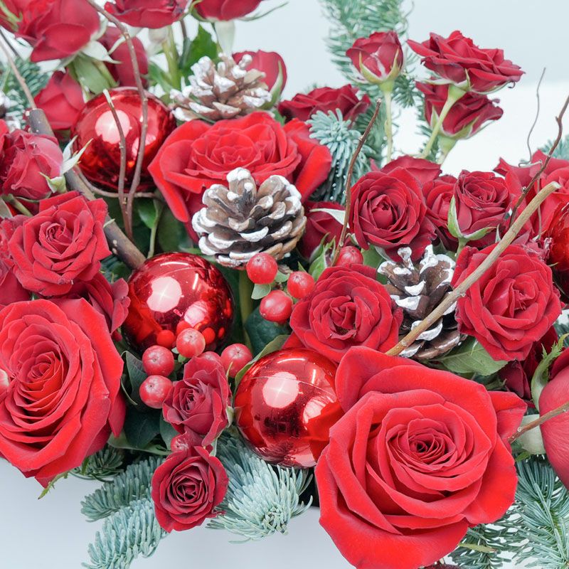 Christmas Magic Flower Box thumbnail 3