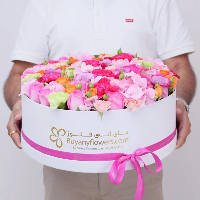 Beautiful Lady Flower Box thumbnail 2