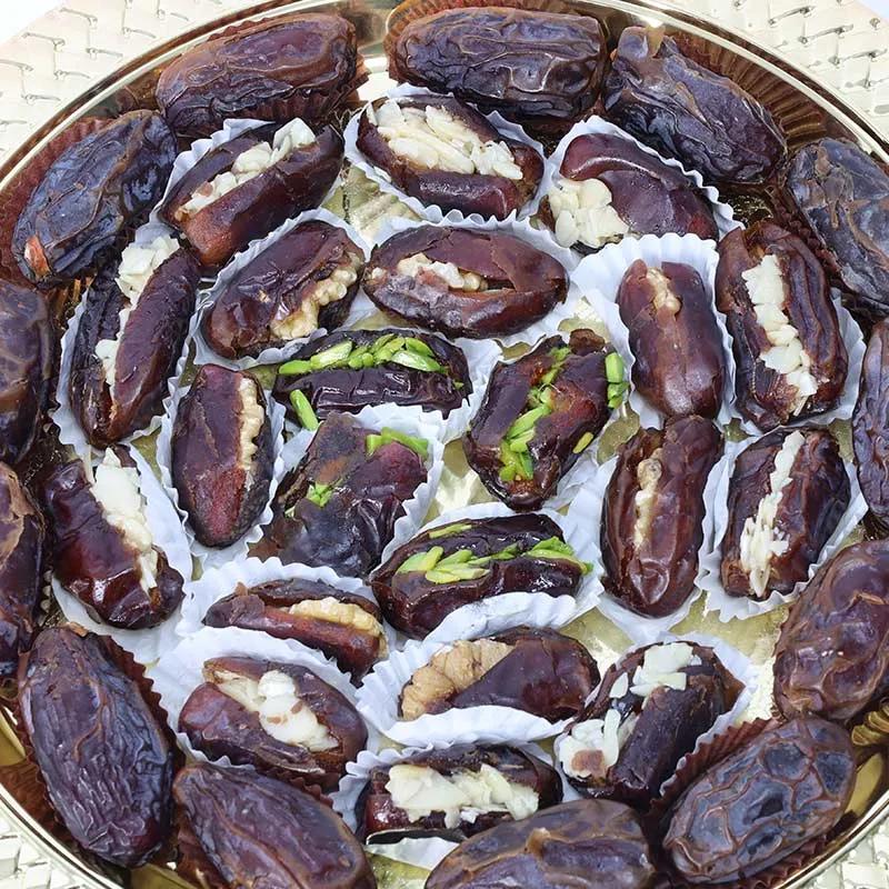 Assorted Stuffed Dates in Round Tray thumbnail 3