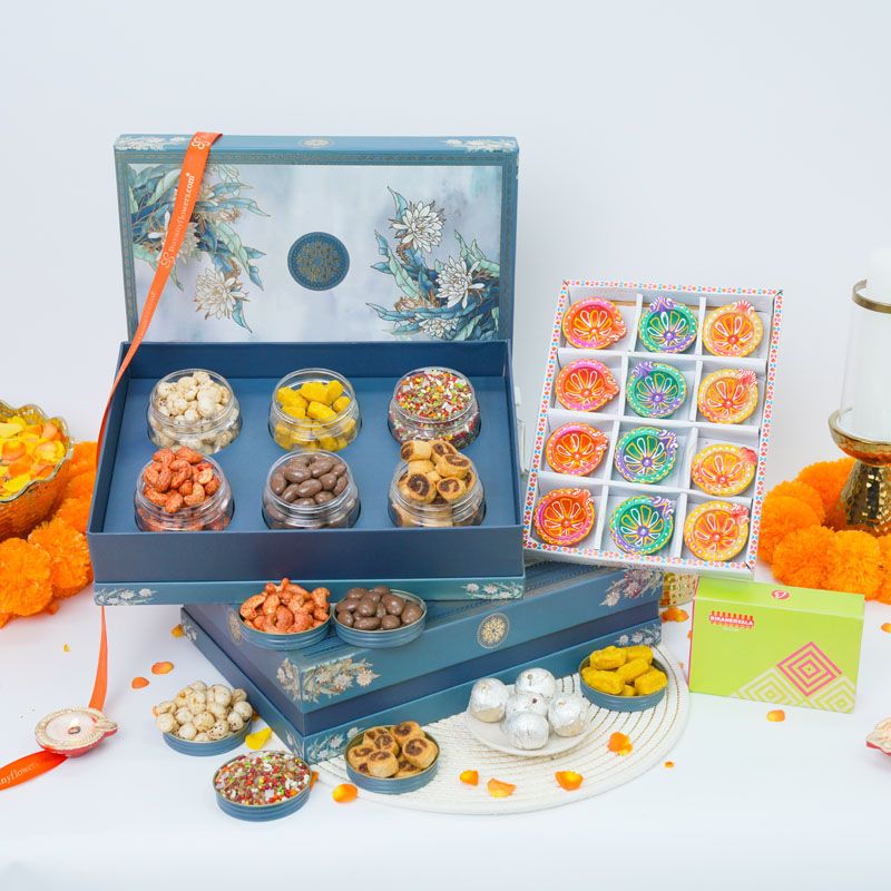 Exclusive Diwali Festive Hamper – Traditional Dry Fruits, Sweet With Diya Set 1