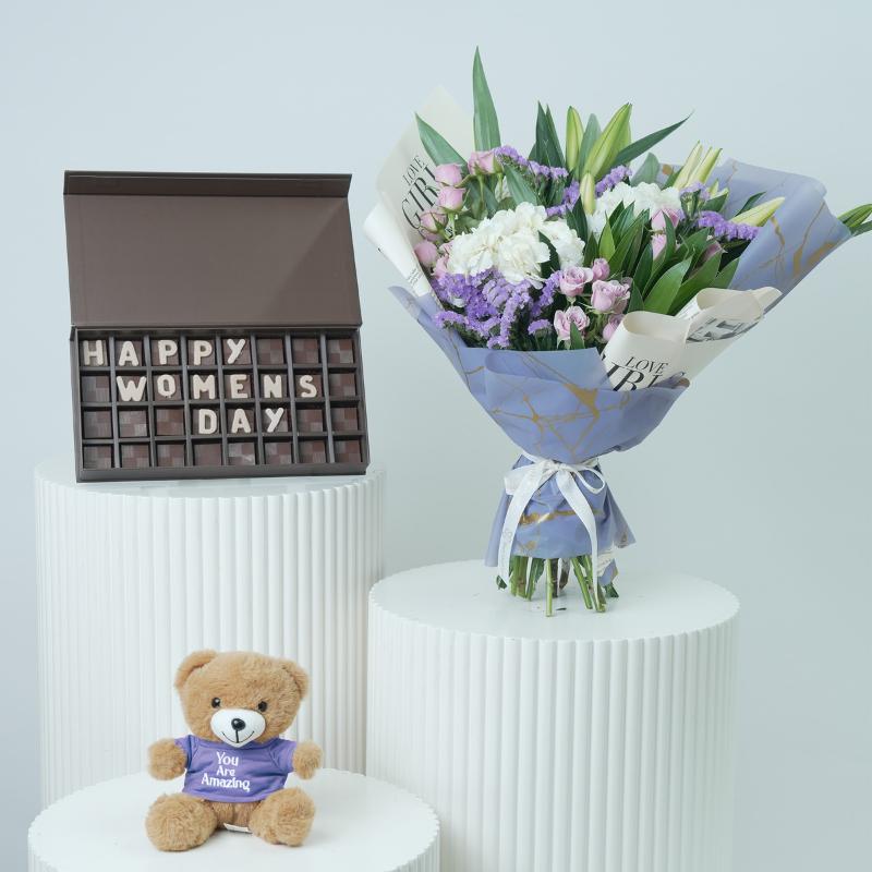 Ivory Lilac Bouquet Trio in Dubai