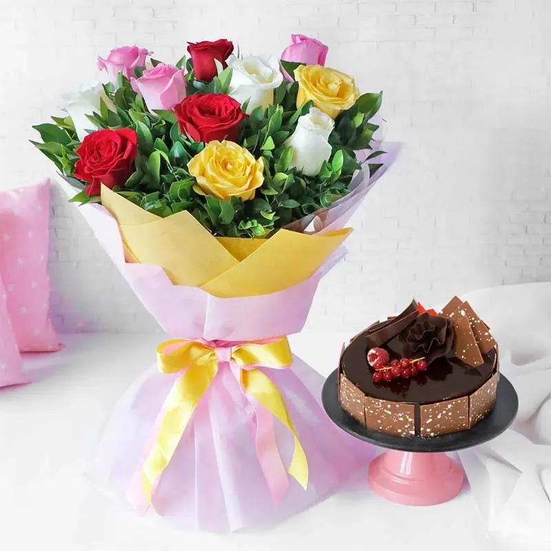 mix-presentation-bouquet-and-fudge-cake_1.webp