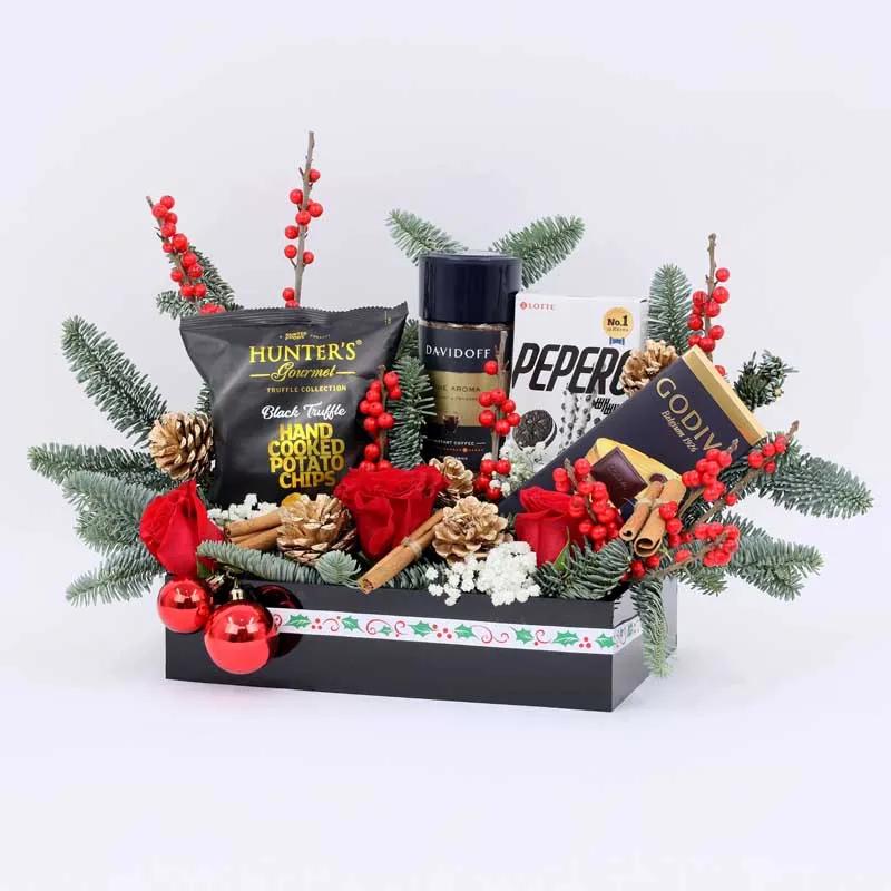 Holiday Midnight Gift Hamper thumbnail 3