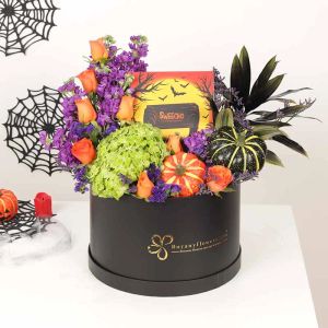 halloween-floral-hamper_1.webp