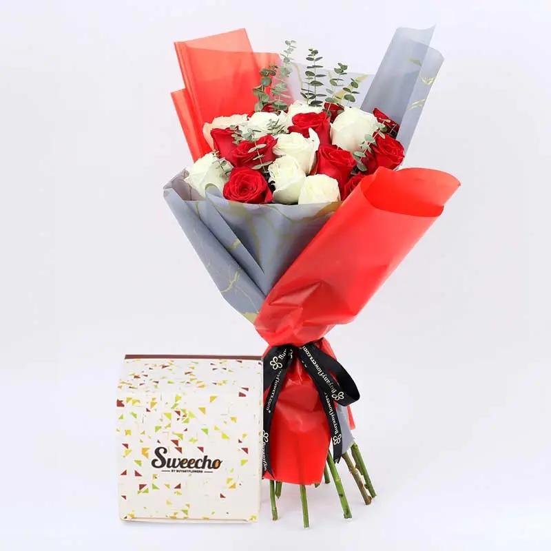 beautyinredandwhite21rosesbouquetwithchocolates_8e52d0.webp