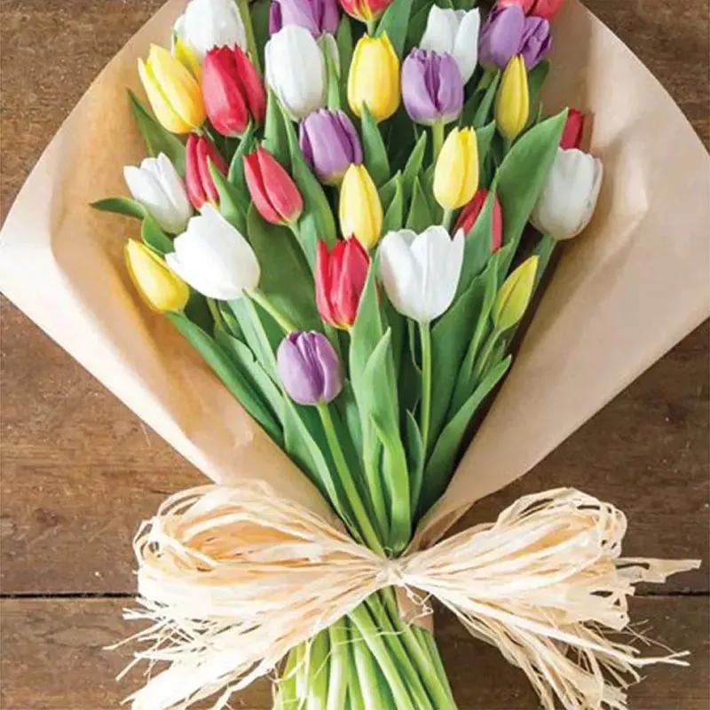 Garden of Tulips thumbnail 3