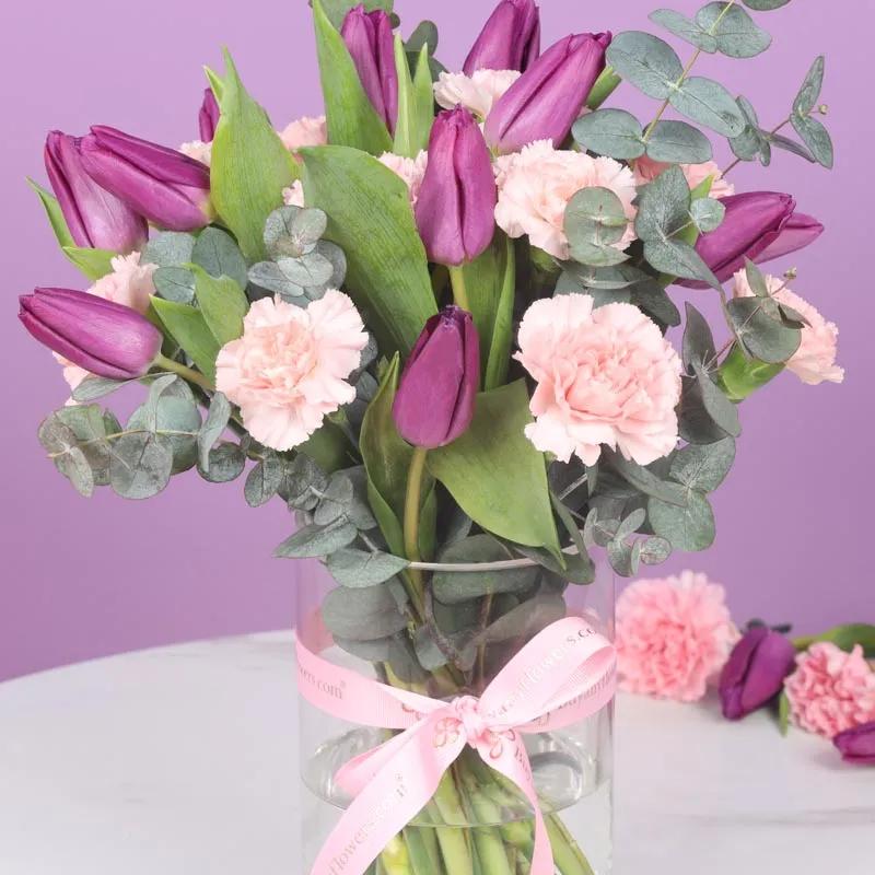 Passion 21 Tulips and Carnations In Vase - Flowers gift from Buy Any Flowers Dubai in Al Quoz Industrial Area 4, Dubai, UAE - image 2