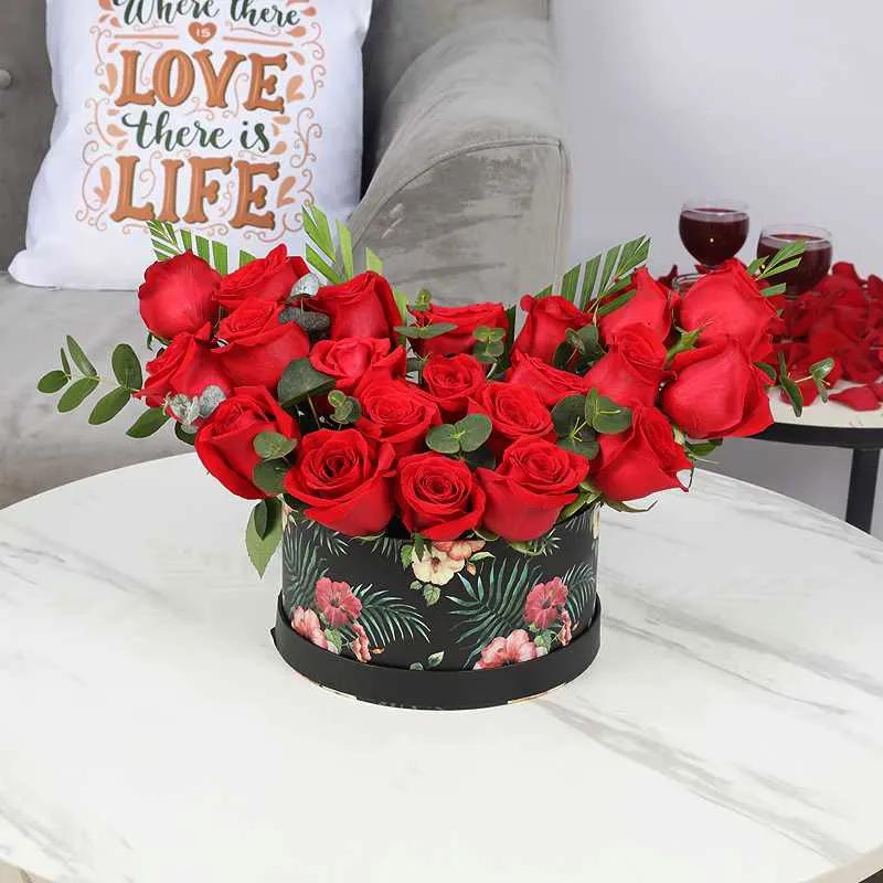 Love 21 Red Roses in Floral Print Box thumbnail 1