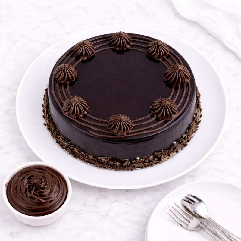 Chocolate Cake 4 Portion in Dubai