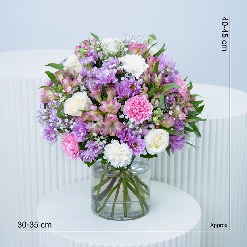 Pink and White Flower Arrangement thumbnail 4