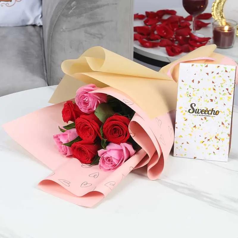 Cutie Pie 7 Roses Bouquet and Sweecho Chocolates 100gm thumbnail 3