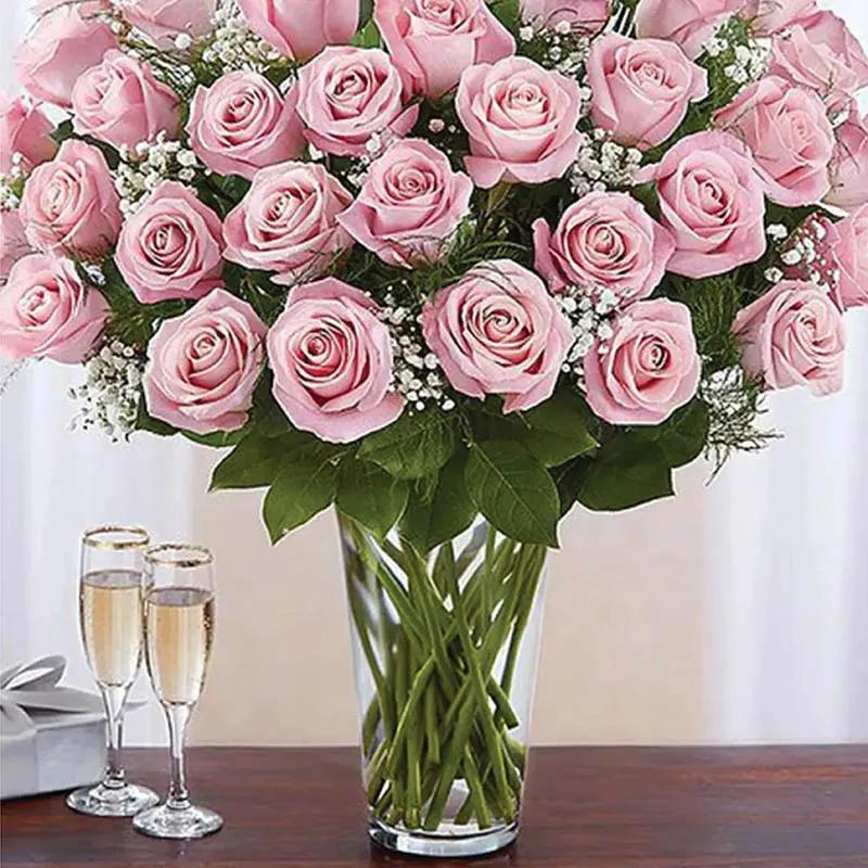 Elegant 50 Pink Roses In Vase thumbnail 3