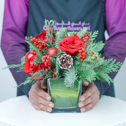 Winter Royale Centerpiece - Flowers gift from Buy Any Flowers Dubai in Al Quoz Industrial Area 4, Dubai, UAE - image 2