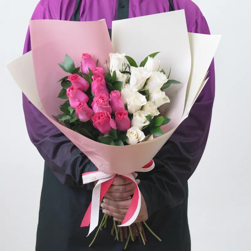 Blush 20 Roses Bouquet - Flowers gift from Buy Any Flowers Dubai in Al Quoz Industrial Area 4, Dubai, UAE - image 3